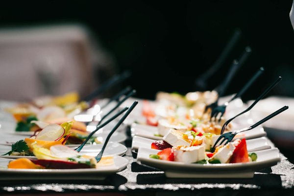 Ratatouille express : éveillez vos sens avec des légumes croustillants et une sauce savoureuse !